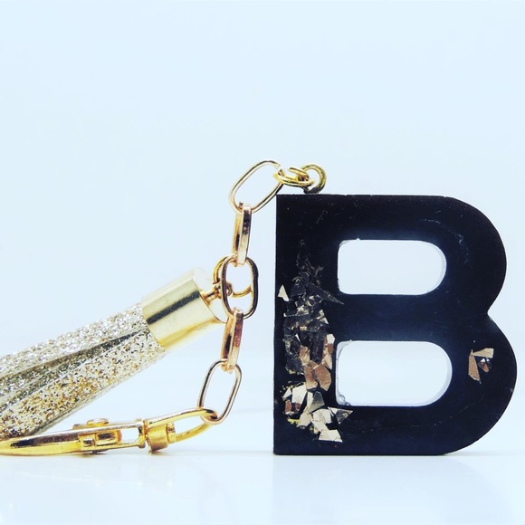 Resin Keyring - Picture 1 of 1